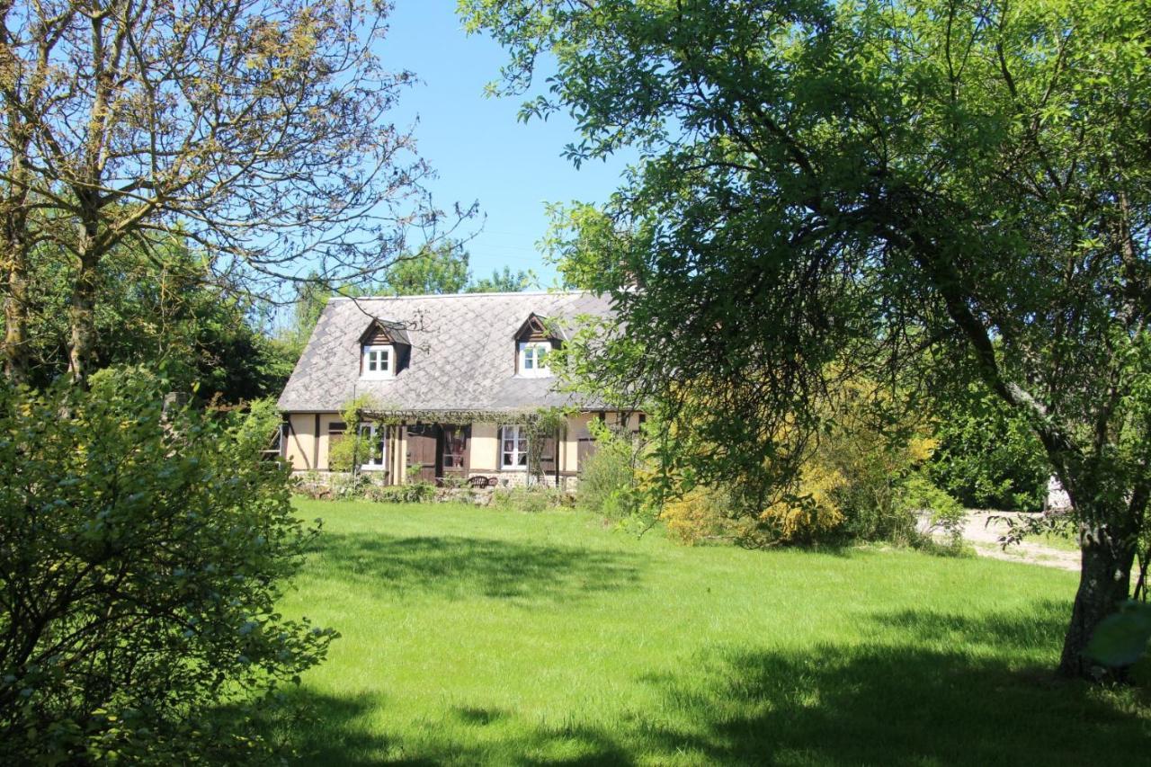 Le Pommenial De La Herissonniere Saint-Aubin-de-Bonneval Dış mekan fotoğraf